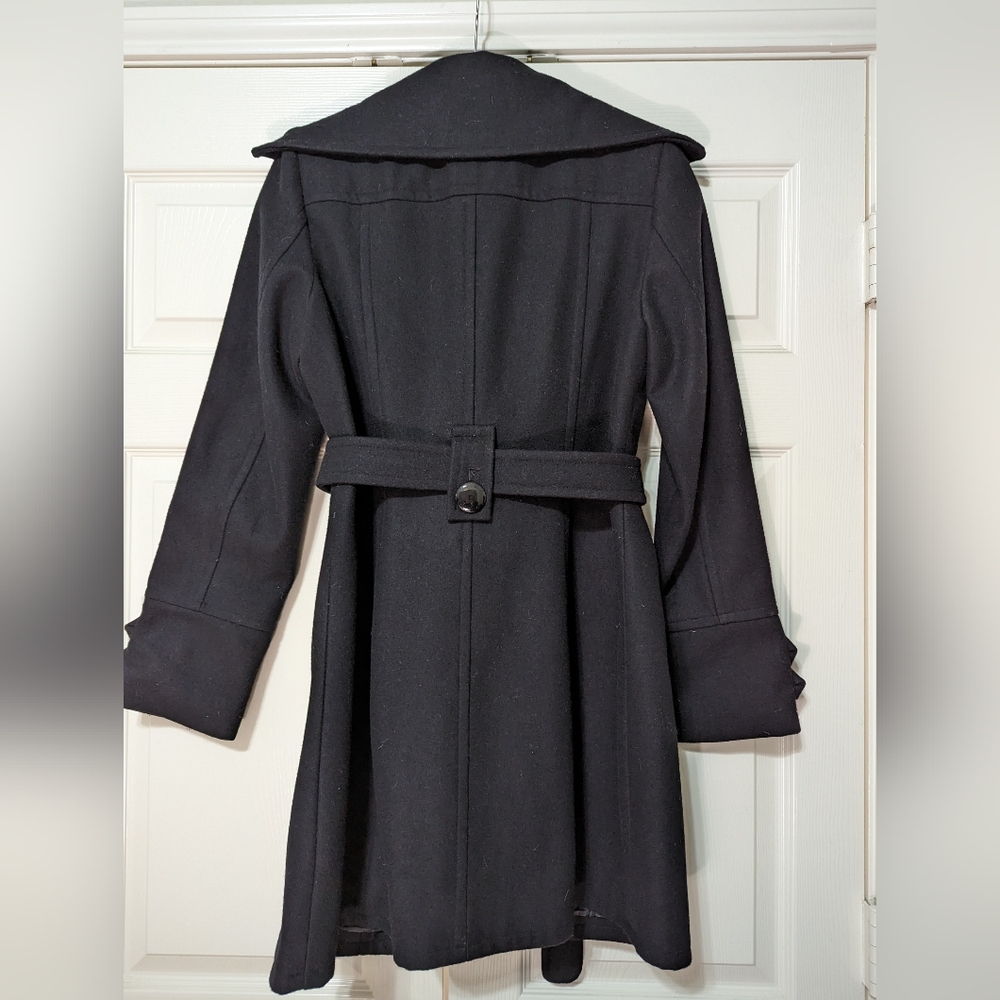 Wool coat - Picture 2 of 6